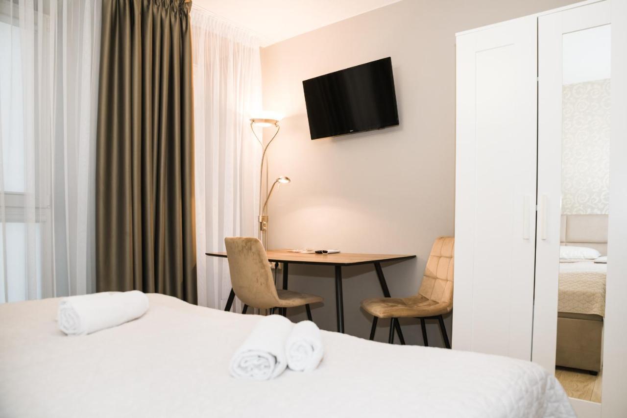 Dharma Stay Apartamentai Telsiai Bagian luar foto