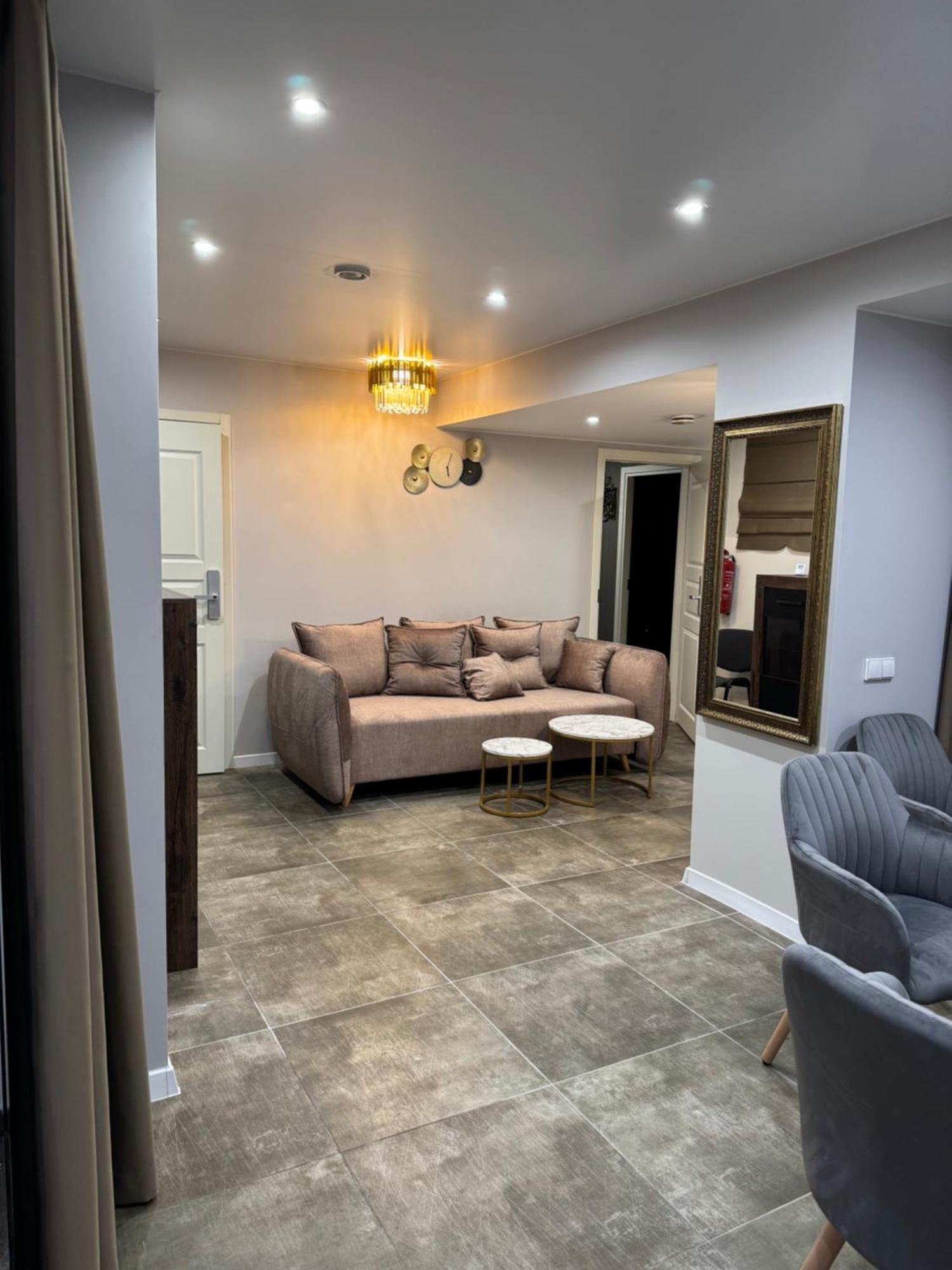Dharma Stay Apartamentai Telsiai Bagian luar foto